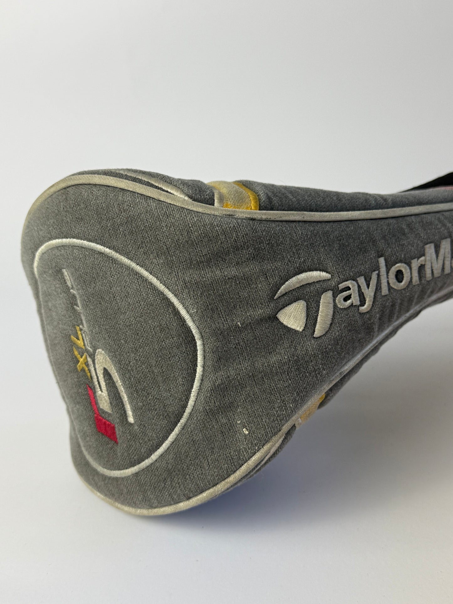 Taylormade R5 Dual 10.5 Degree Driver - Right Handed (44.75”)