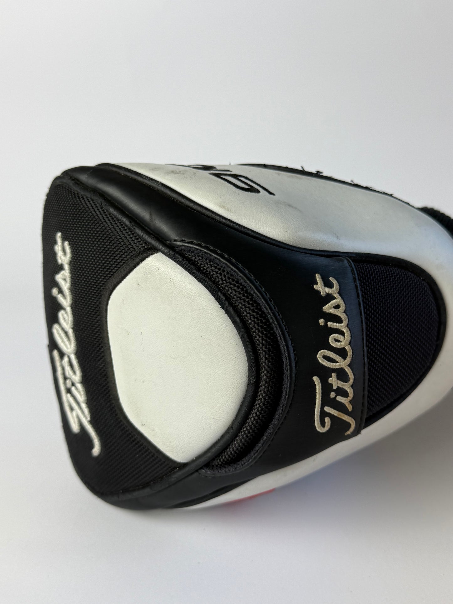 Titleist 910D3 9.5 Degree Driver - Right Handed (45.75”)