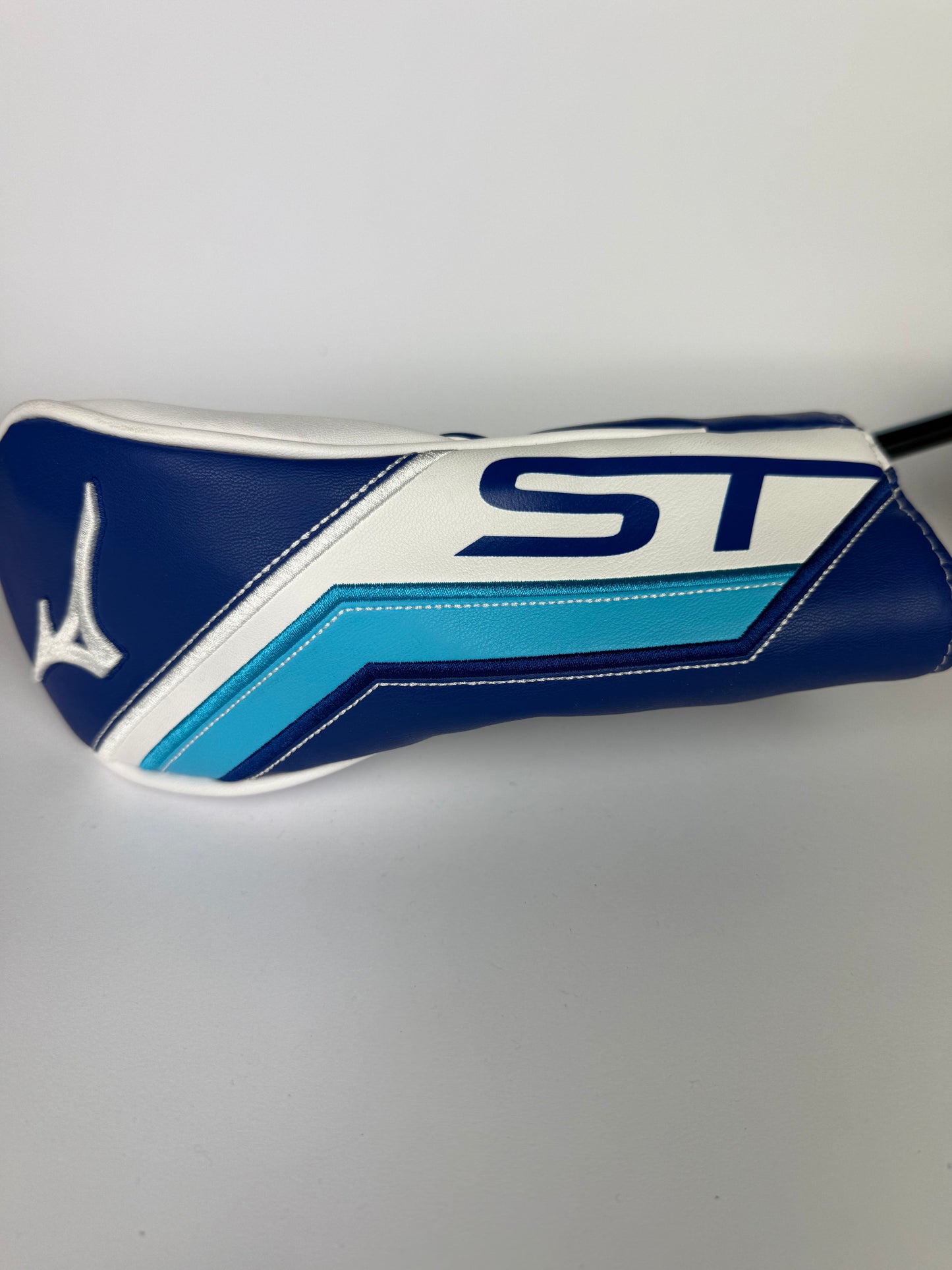 Mizuno ST-Z 230 19 Degree Hybrid - Right Handed (BRAND NEW IN PLASTIC) (40")