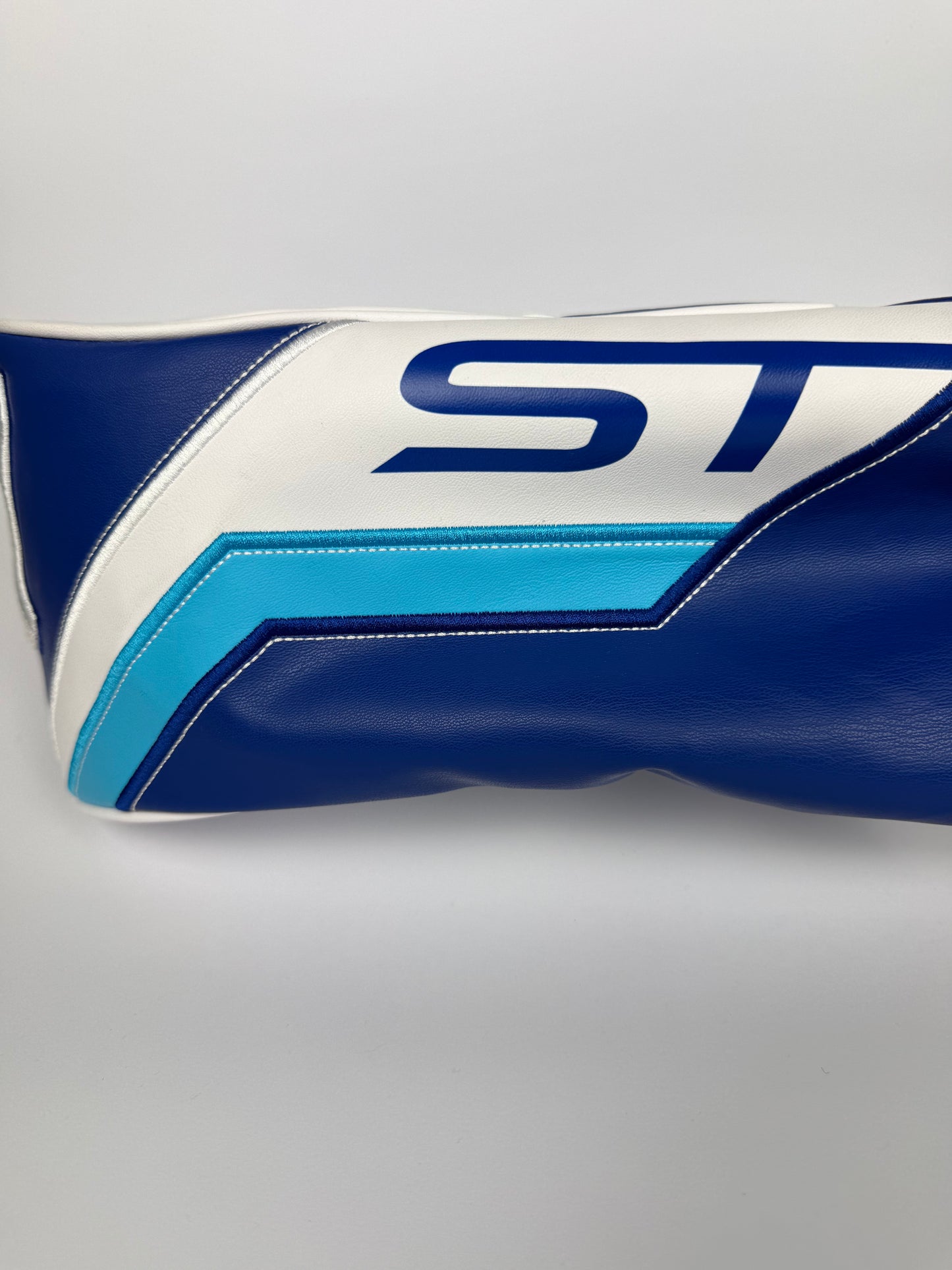 Mizuno STX 230 9.5 Degree Driver - Right Handed (44.50")