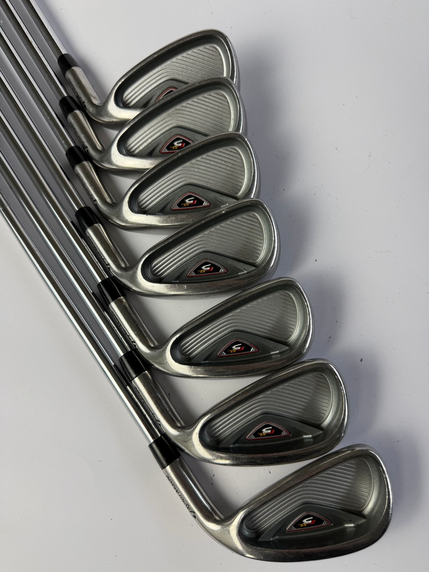 Taylormade R5 XL Irons 4-PW - Right Handed (+0.25“)