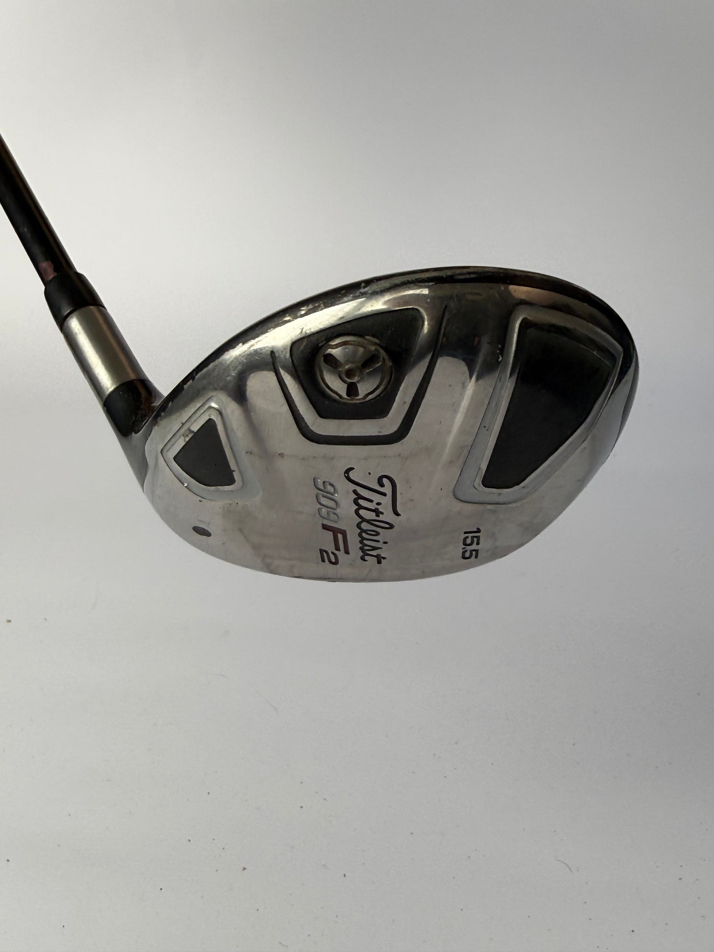 Titleist 909F2 15.5 Degree 3 Wood - Right Handed (42.50”)