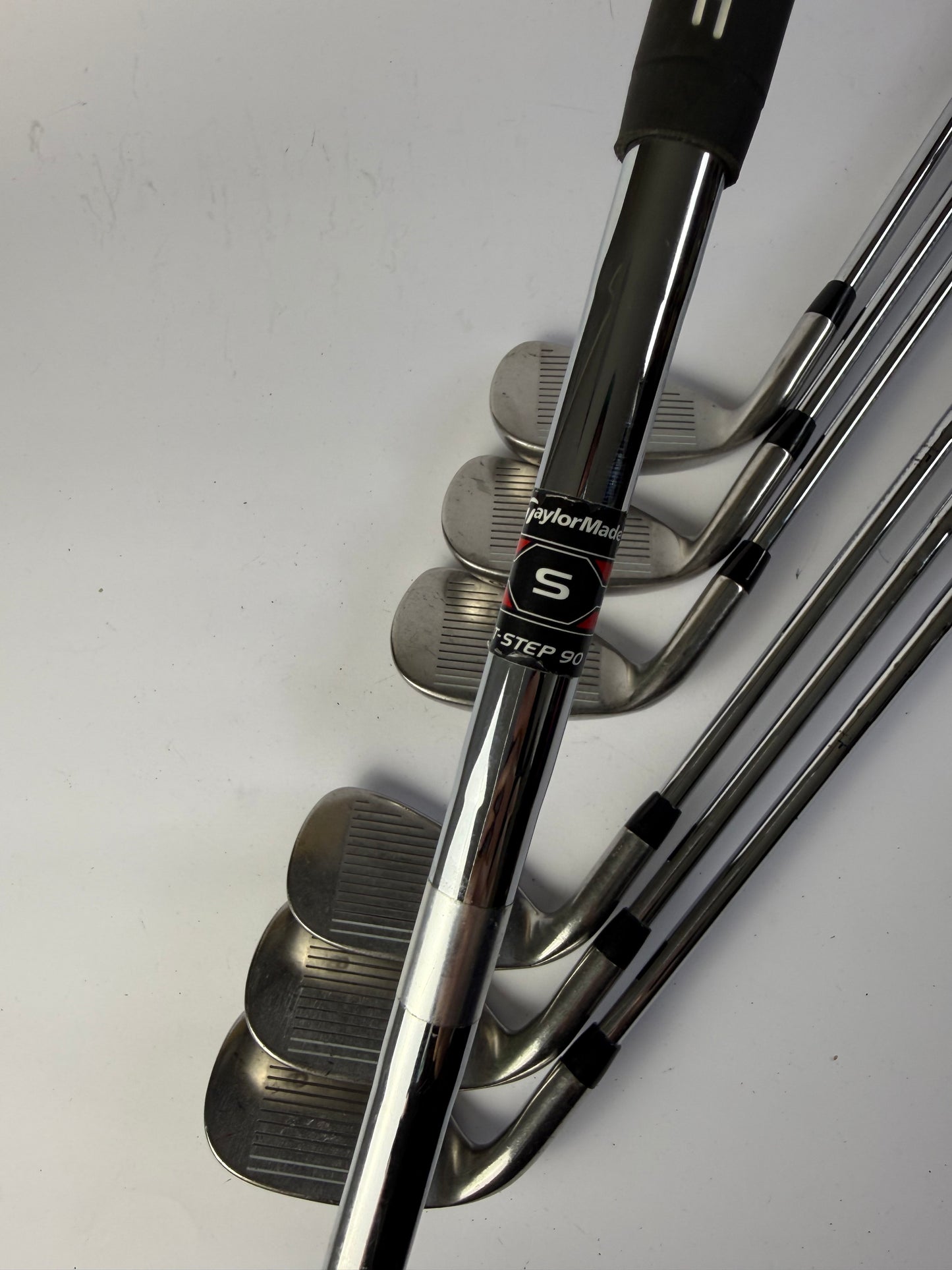 Taylormade R5 XL Irons 4-PW - Right Handed (+0.25“)